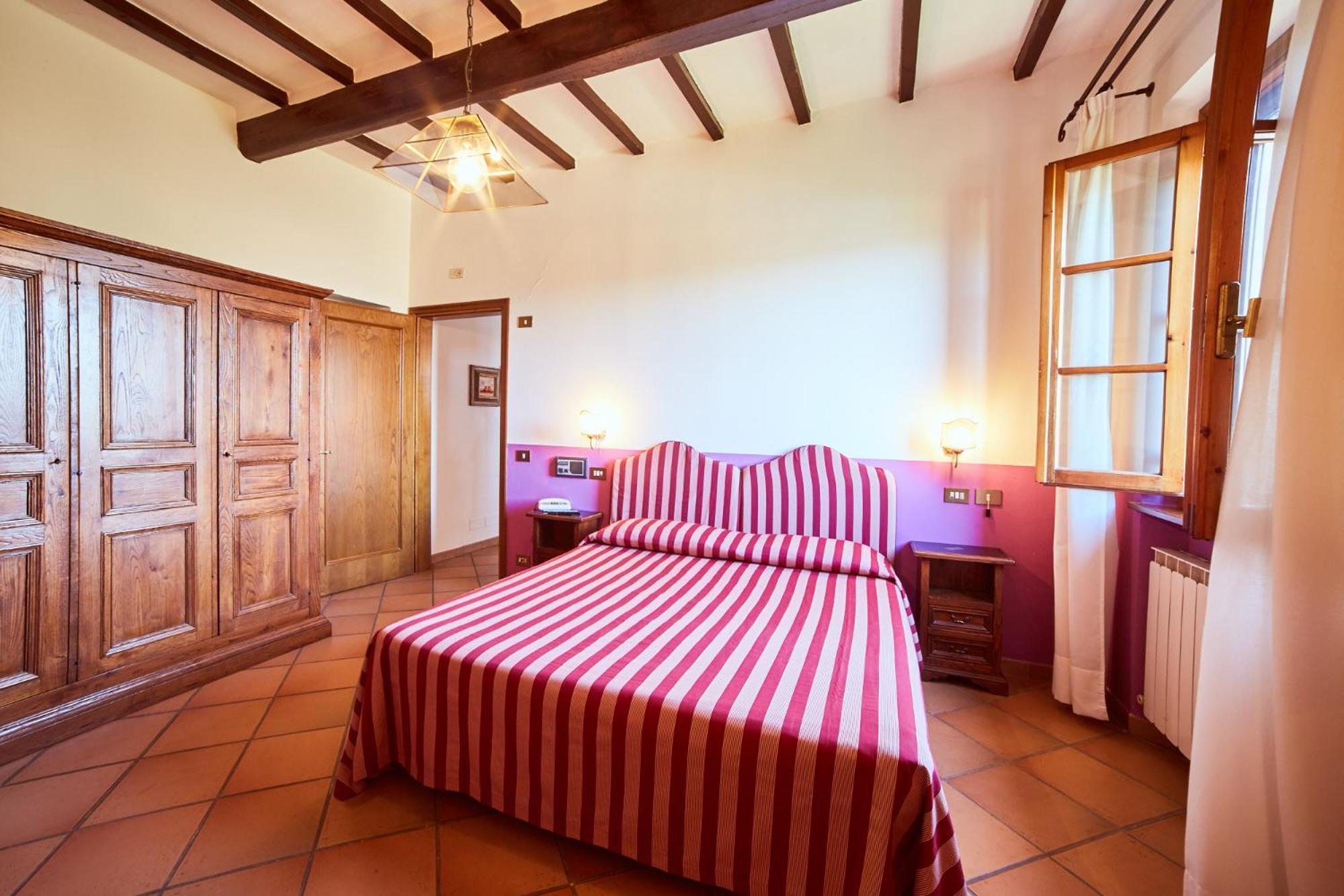 Agriturismo Palazzo Bandino - Wine Cellar, On Reservation Restaurant And Spa เคียนเชียโนแตร์เม ภายนอก รูปภาพ