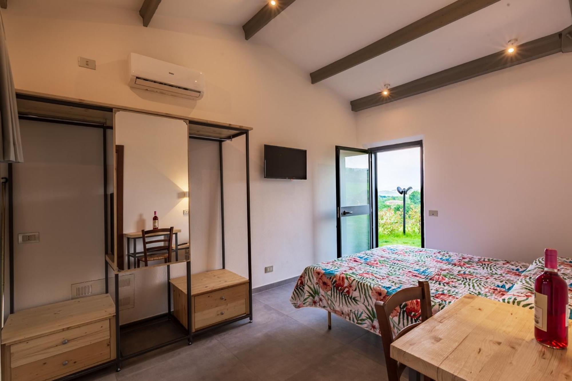 Agriturismo Palazzo Bandino - Wine Cellar, On Reservation Restaurant And Spa เคียนเชียโนแตร์เม ภายนอก รูปภาพ